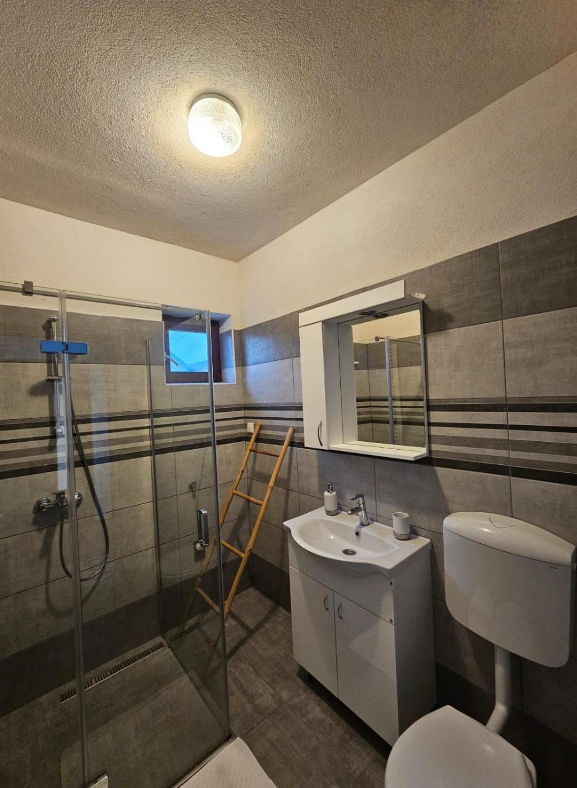 Studio Apartman Dora Ilok Luaran gambar